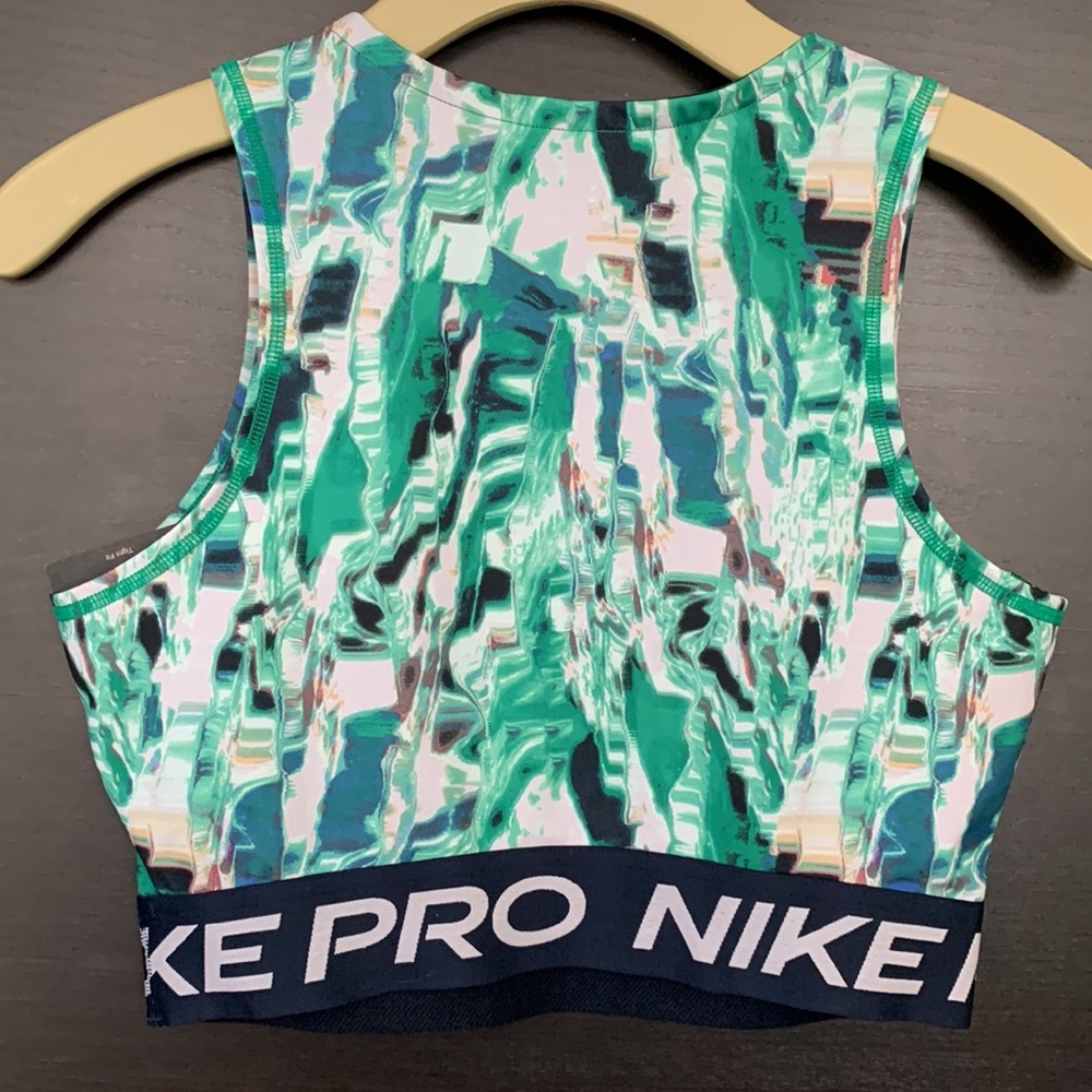 Nike Pro Women’s Dri-Fit Allover Print Tank Top - Picture 6 of 11